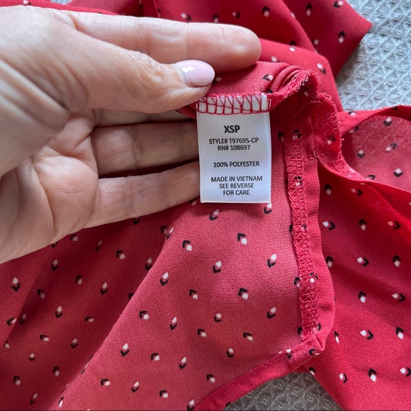 Short sleeve shirt bundle. Size XSP - Picture 3 of 8